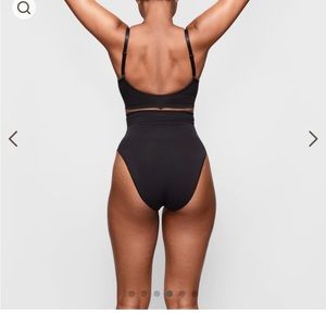 Skims core control briefs